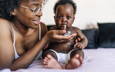 Vómitos o regurgitaciones en bebés